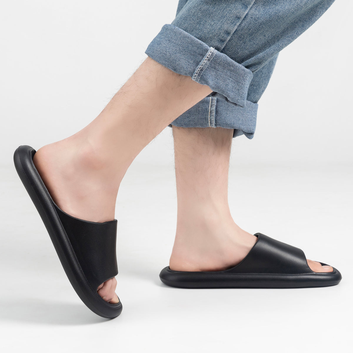 Mens Anti-Slip Adult Sliders (Black)