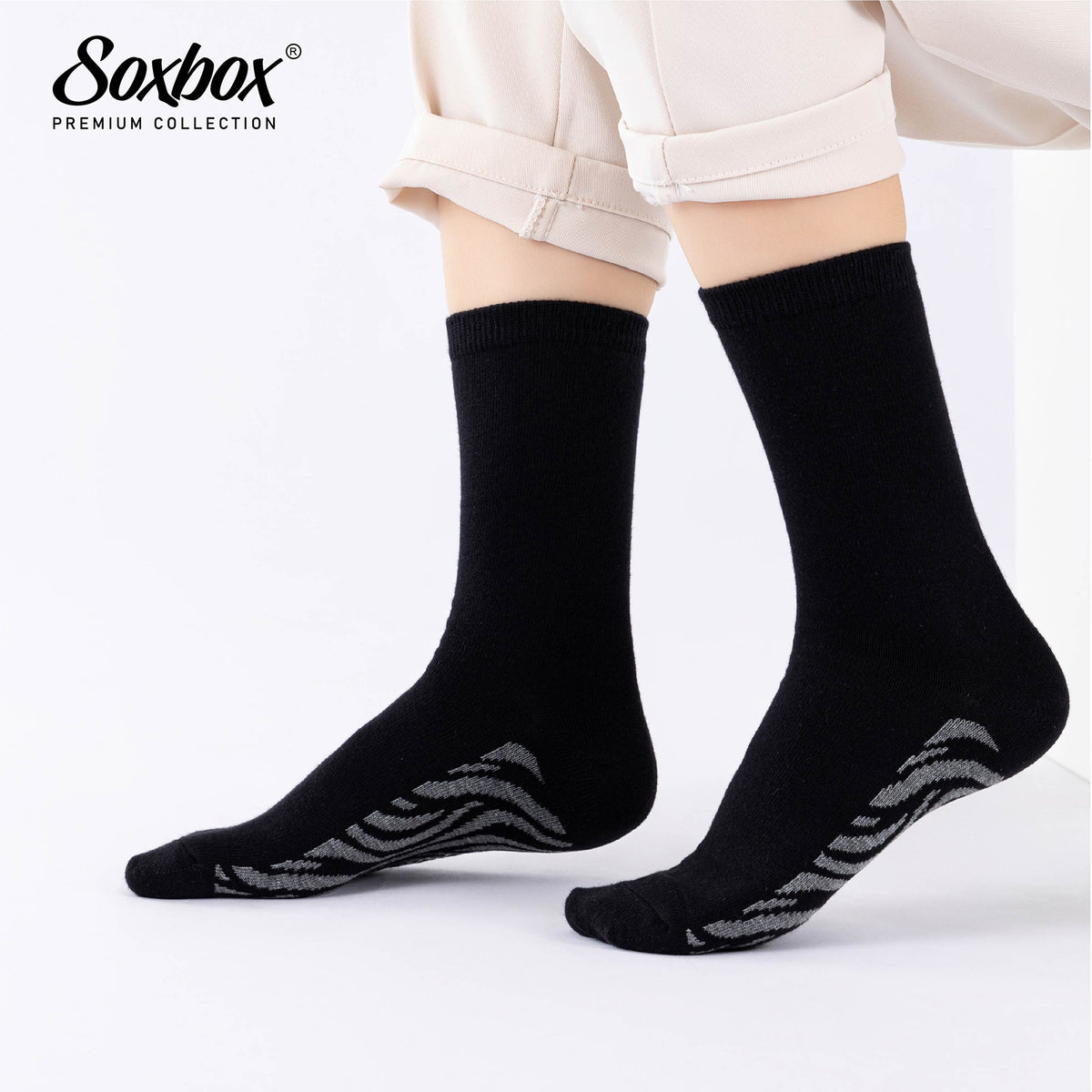 Womens 6PK Soxbox Embroidery Socks
