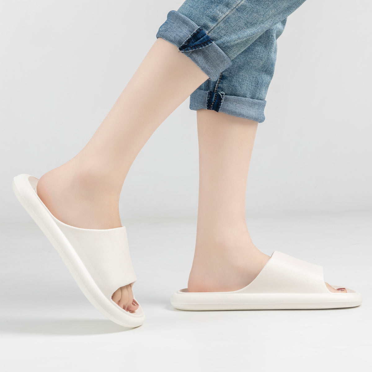 Ladies Anti-Slip Adult Sliders Cream